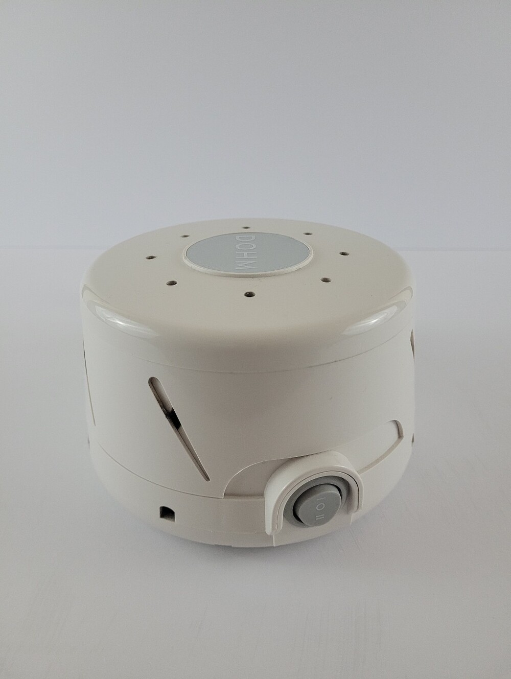 YOGASLEEP Dohm white noise sound machine